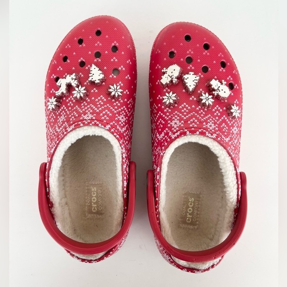Crocs Classic Lined Red Christmas Holiday Charm Clogs w/ Jibbitz, M9/W11 main image 3